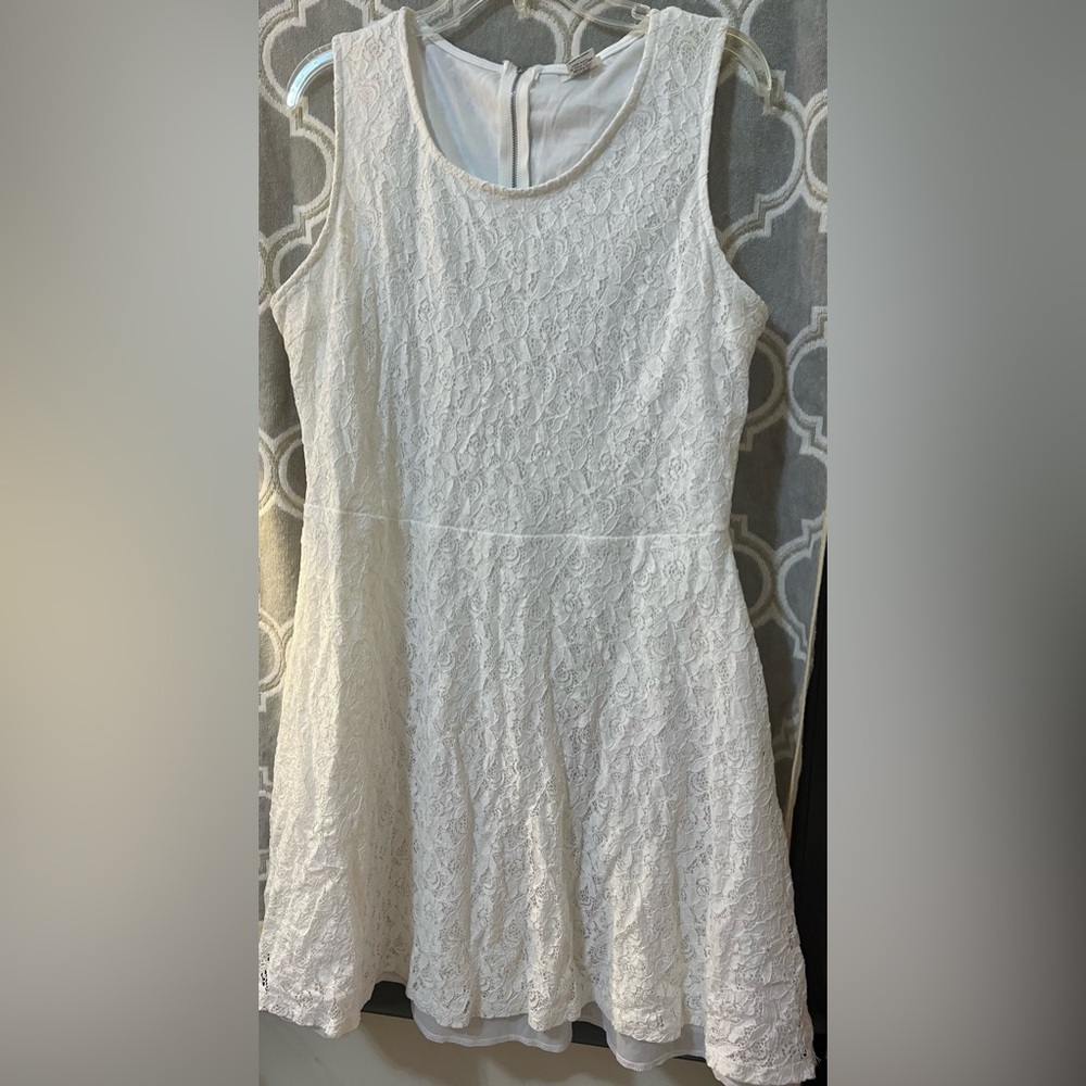 Women's Sunkissed White Lace Mini Dress with Exposed Back Zipper